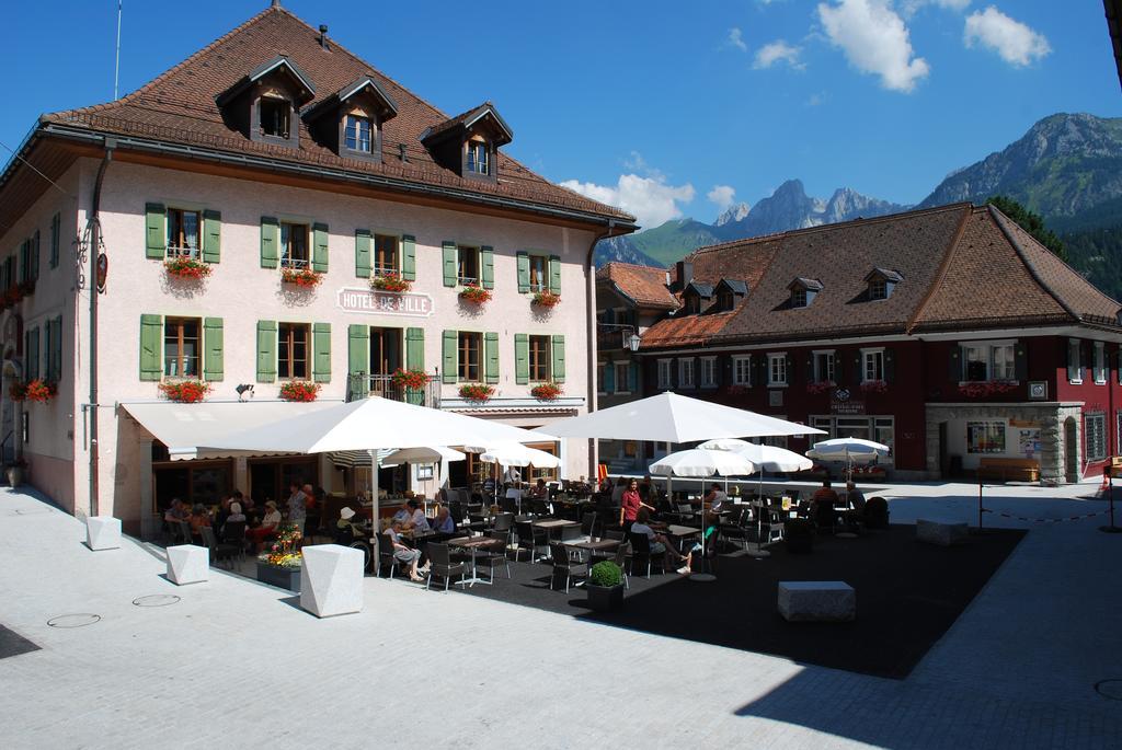 Hotel De Ville Chateau-d'Oex Luaran gambar